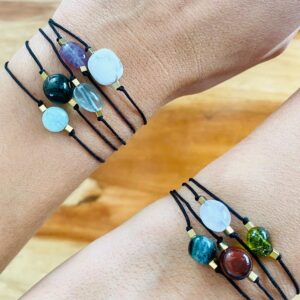 Pulsera y Collar de Piedras Energéticas Irregulares - Imagen 5